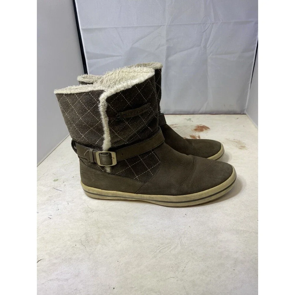 Helly Hansen Women`s Green Leather Boots Size 8